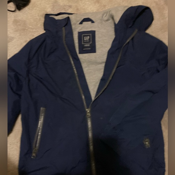 Gap windbreaker size small kids in excellent condition - Picture 4 of 4